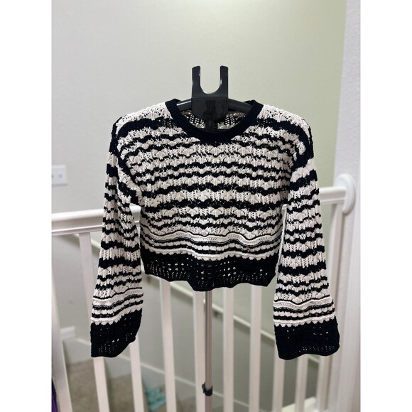 Laundry by Shelli Segal Black & White Striped Knit Cropped Sweater - Size Small - Picture 1 of 7